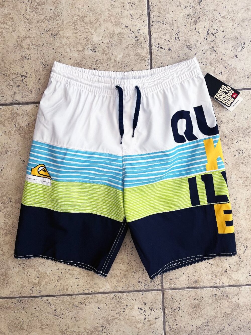Quiksilver NEW NWT Swim Trunks Board Shorts Lined Boys L 14